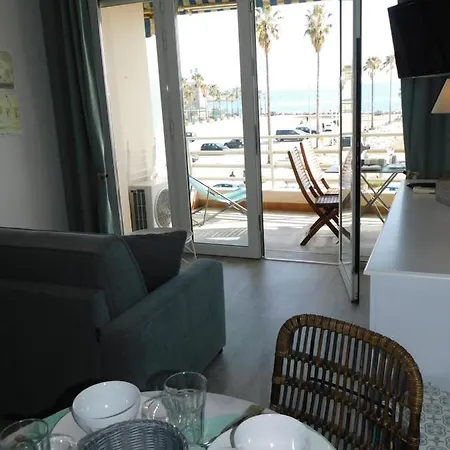 Apartment T1 L'Imperial 2, Front De Mer, Climatisation, Parking *